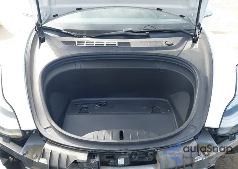 2019 Tesla Model 3 Long Range/Performance z USA, uszkodzony, nr VIN 5YJ3E1EB0KF422014